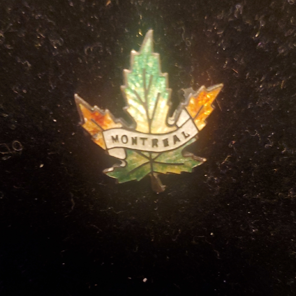 Vintage Montreal Sterling And Enamel Maple Leaf Pin